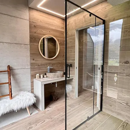 Agarthi - Valtellina 4*