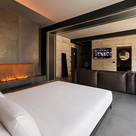 Agarthi - Valtellina 4*